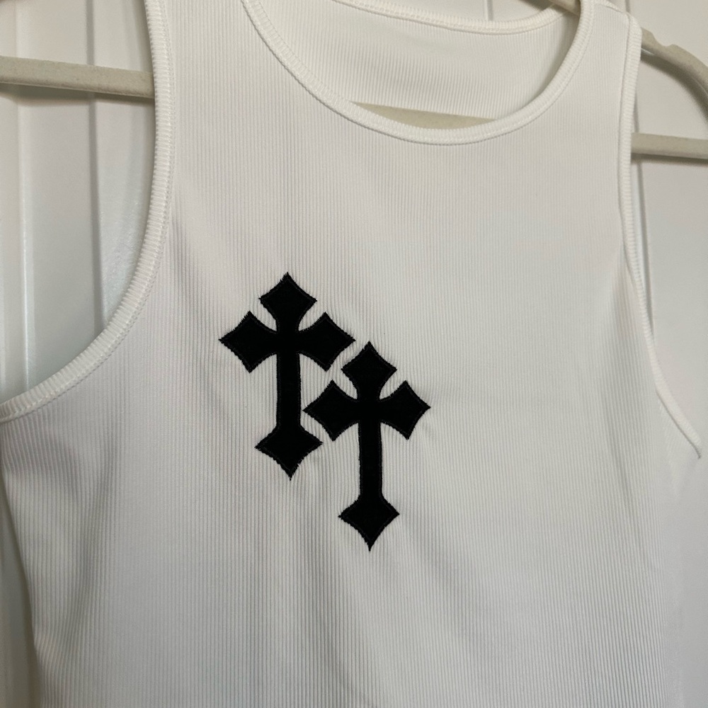 NWT White Cropped Tank Top with Black Cross Design - Picture 2 of 5